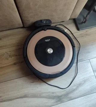 Robot aspirador Roomba 895 (no funciona)