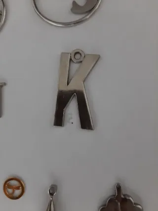 Dettagli e accessori per gioielli.