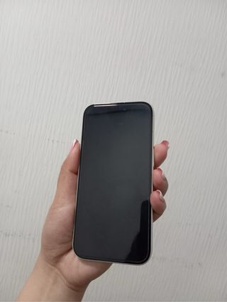 iPhone 16 128GB Plata - 2 meses de uso