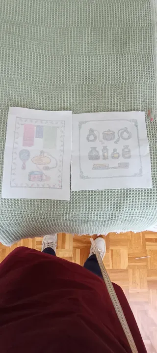 Cuadros bordados tela para enmarcar, están forrado