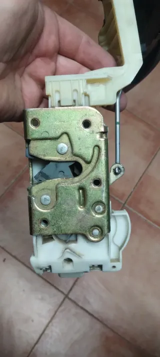 Cerradura y tirador Mondeo MK3 Delantero derecho