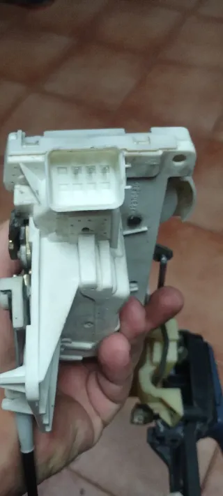 Cerradura y tirador Mondeo MK3 Delantero derecho