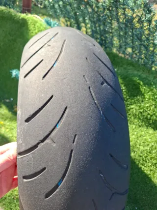 Neumático Moto Bridgestone Battlax BT023RM 180/55Z