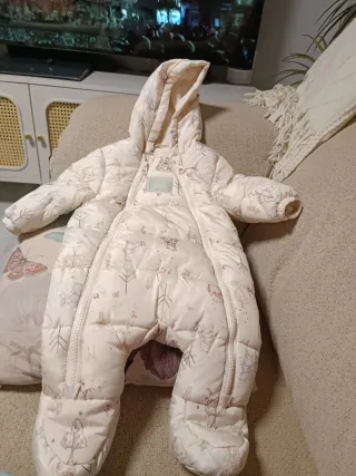 Buzo de bebé con estampado