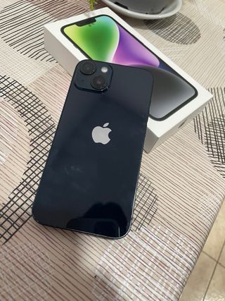 iPhone 14 Impecable con Caja y Cargador
