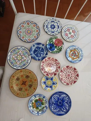 Platos de cerámica hechos a mano