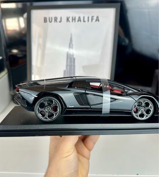 Lamborghini Countach LP 800-4 Negro