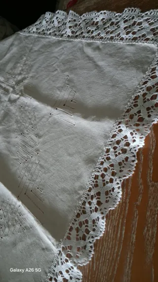 Tovaglietta misto lino con pizzo