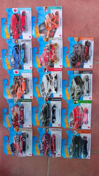 Lote de 14 Coches Hot Wheels