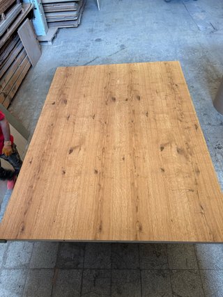 Oferta de empleo como carpintero de madera