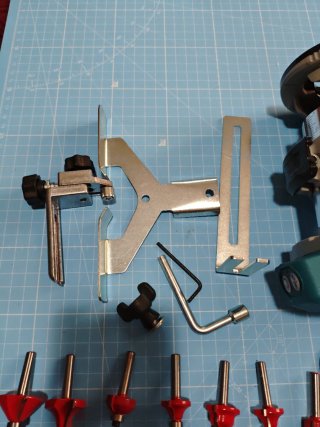 Fresadora cordless trimmer,juego  tarrajas