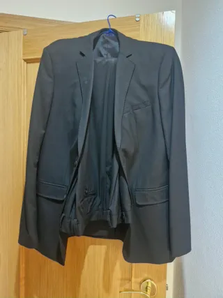Traje Azul Easy Wear Talla 52