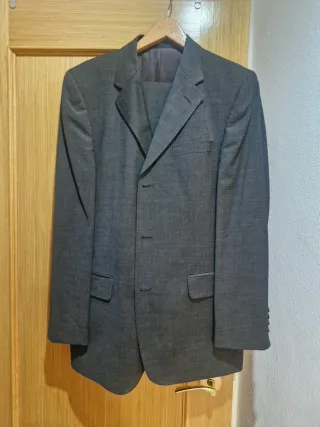 Traje Azul Easy Wear Talla 52