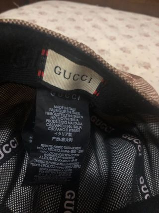 Cappello Gucci marrone monogramma GG
