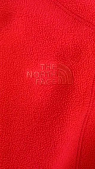 Sudadera The North Face Roja Cremallera Bolsillos