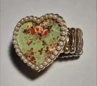 Conjunto collar y anillo corazón floral