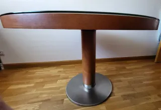 Mesa redonda comedor.