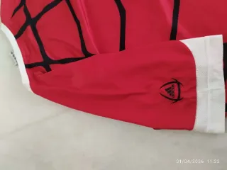 Camiseta Adidas Climacool Roja y Blanca.