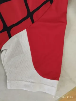 Camiseta Adidas Climacool Roja y Blanca.