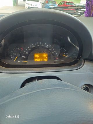 Mercedes-Benz Vito 2005