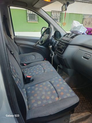 Mercedes-Benz Vito 2005