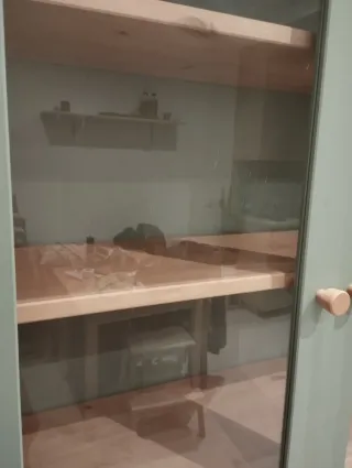 Vitrina Ikea Verde Madera y Cristal