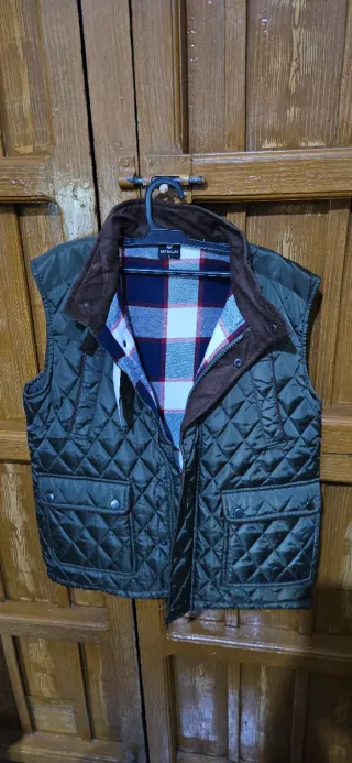 Chaleco acolchado verde caza Talla L. Sin estrenar