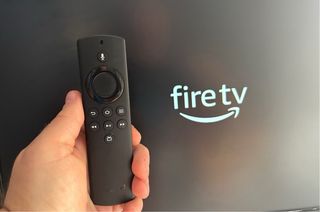 TV Hitachi 49 pulgadas Pared ~ Opc. FireTV HD