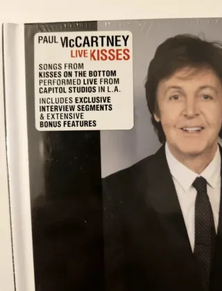 Paul McCartney Live Kisses DVD + Libro nuevo