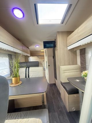 Autocaravana 7plazas Challenger 256