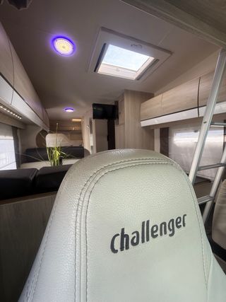 Autocaravana 7plazas Challenger 256