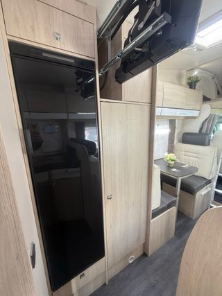 Autocaravana 7plazas Challenger 256