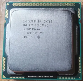 Lotto processori Intel più due dissipatori