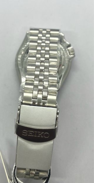 Seiko 5 Sports GMT SSK031K1 “Passion Red” NUEVO