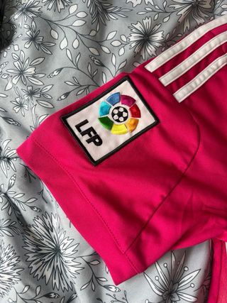 Conjunto Real Madrid Rosa Adidas Talla M