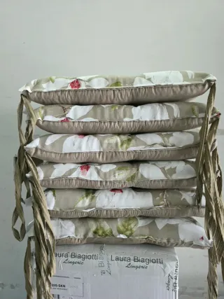 Cuscini decorativi con magnolia