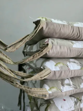 Cuscini decorativi con magnolia