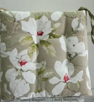 Cuscini decorativi con magnolia