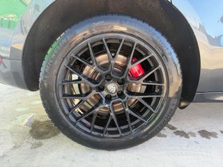 Porsche Macan Turbo 2016