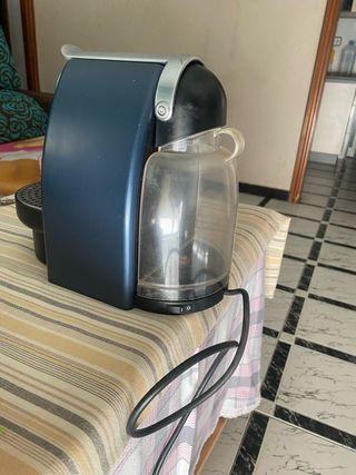 Cafetera Krups Nespresso Negra