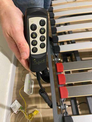 Cama articulada eléctrica madera y metal