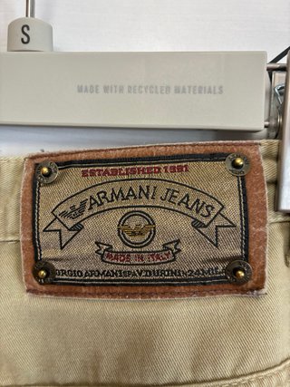 Pantalón Armani Jeans beige Talla 29