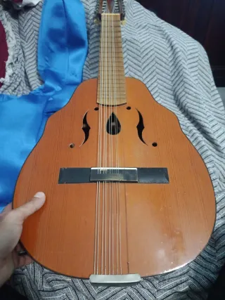 Bandurria Guitarra