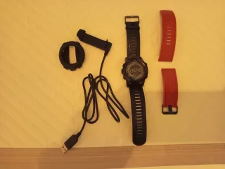 Reloj Garmin Negro y Rojo