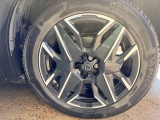 Peugeot 3008 hybrid 2024