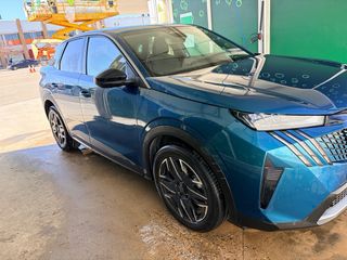 Peugeot 3008 hybrid 2024