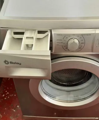 LAVADORA DE CARGA FRONTAL MARCA BALAY DE 7 KILOS