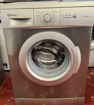 LAVADORA DE CARGA FRONTAL MARCA BALAY DE 7 KILOS