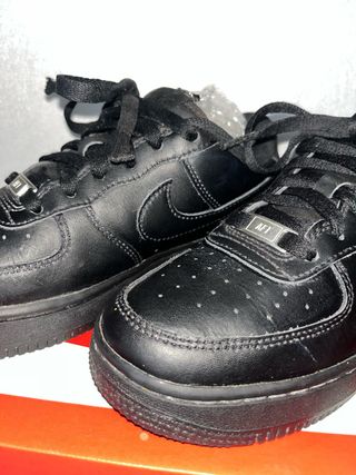 Nike Air Force 1 Low Triple Black