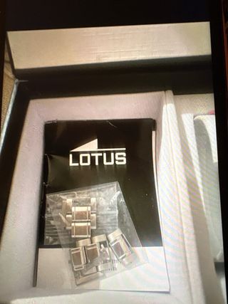 Reloj Lotus para niño